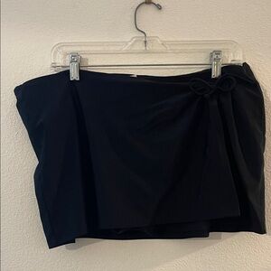 Black Skirt with Bow Detail